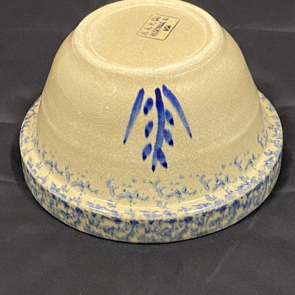 vintage robinson ransbottom mixing bowl RRP Co. blue spongeware rim blue wheat - Picture 5 of 7
